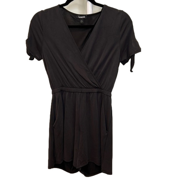 Women’s Express Dark Gray Romper - Picture 1 of 7